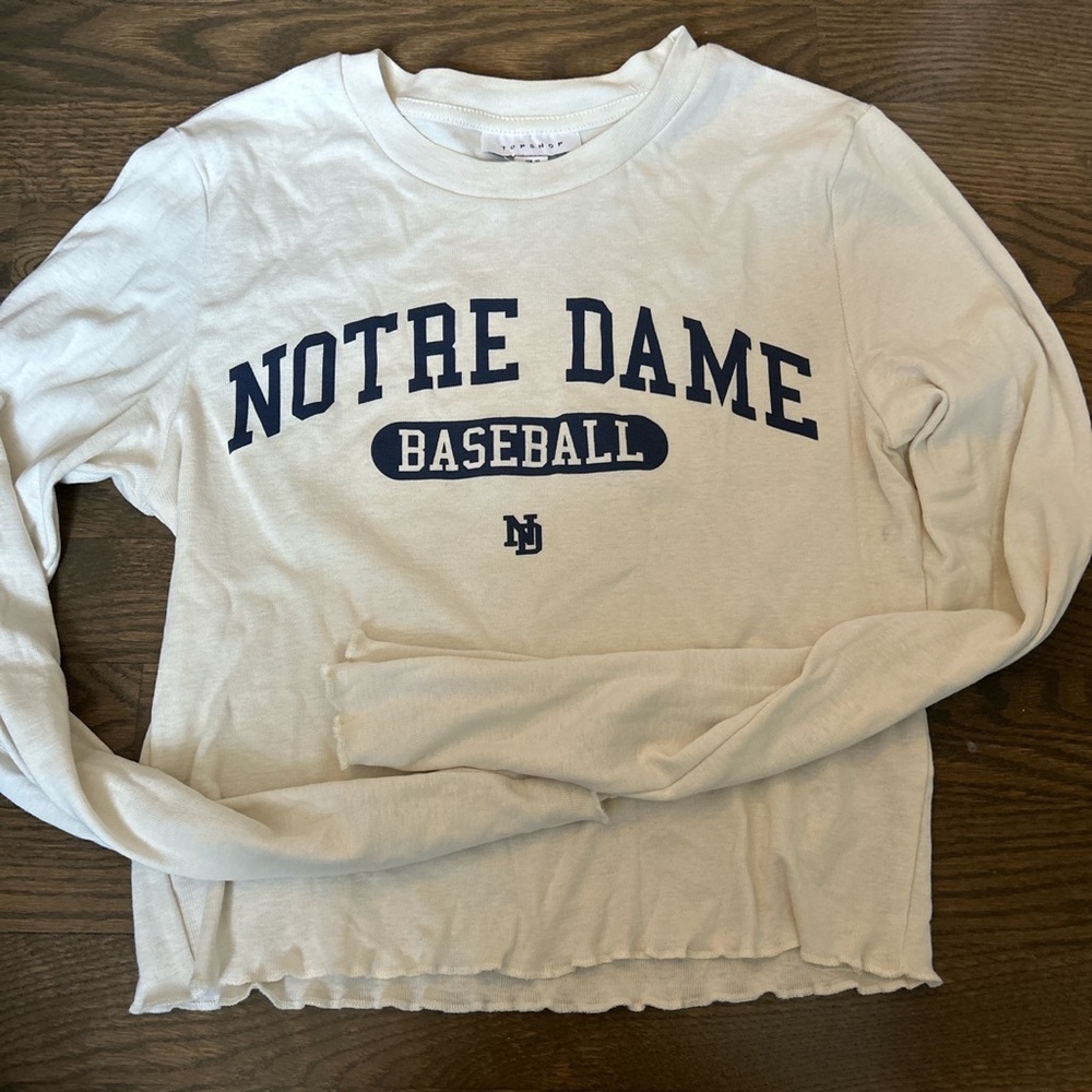 White Norte dame long sleeve. Top shop. Comfy